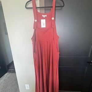 Elegant Rust Wide Leg Jumpsuit/Overslls